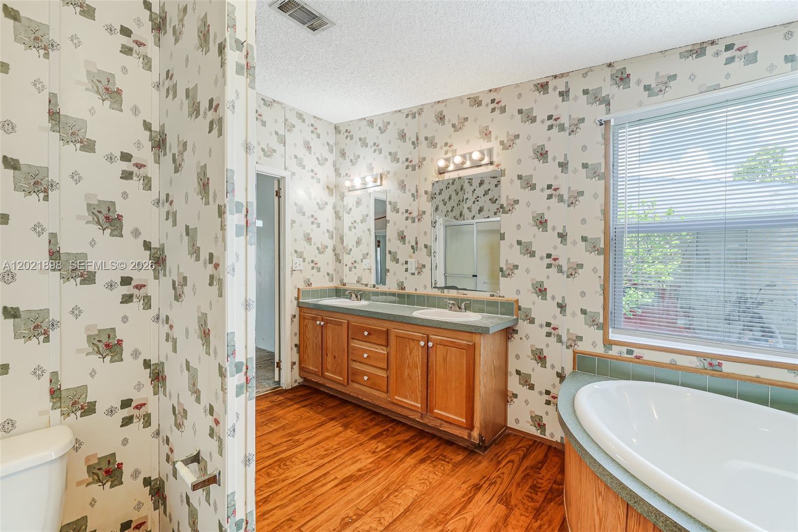 AMERICANA VILLAGE CONDO - Residential