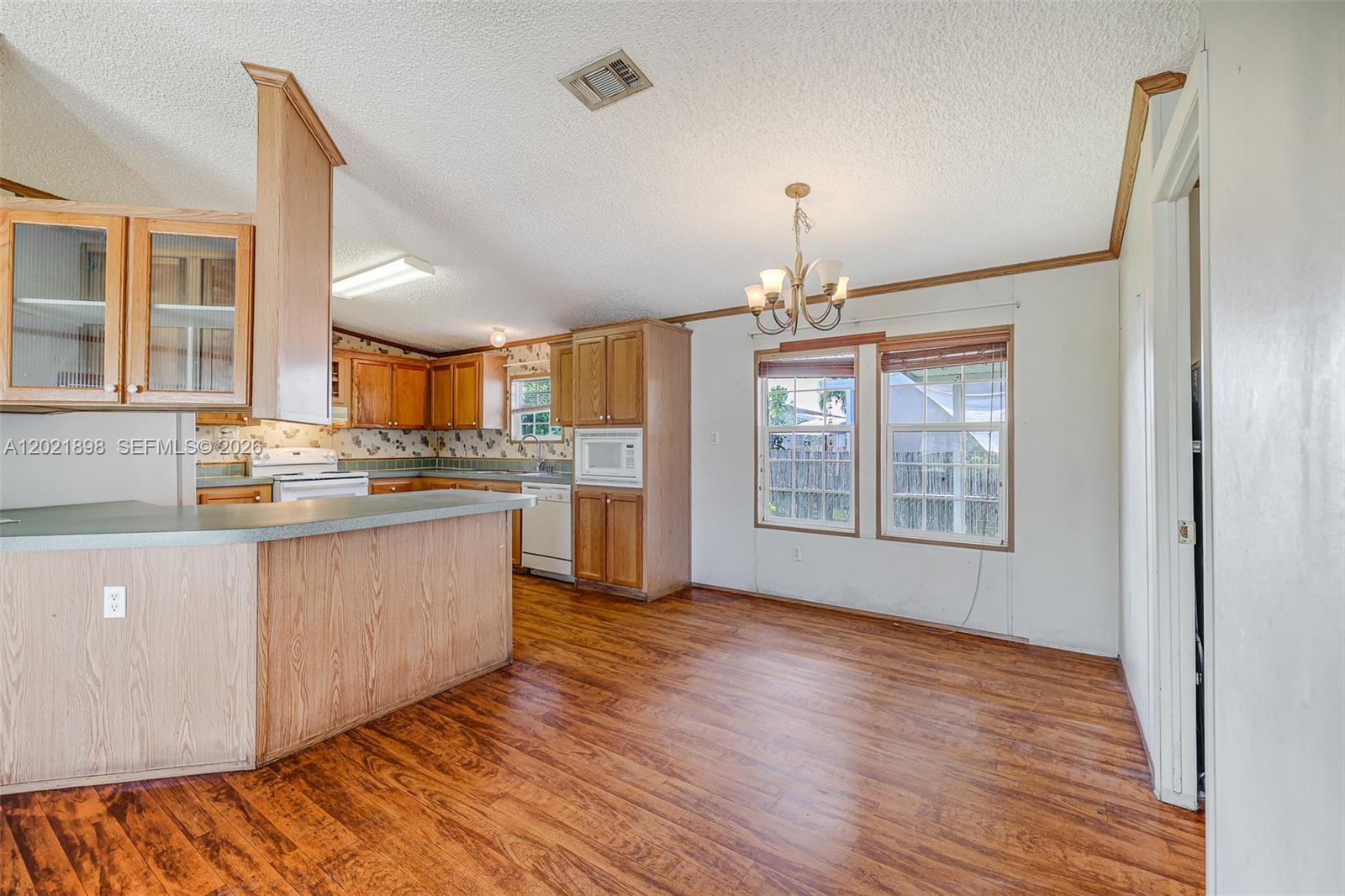 AMERICANA VILLAGE CONDO - Residential