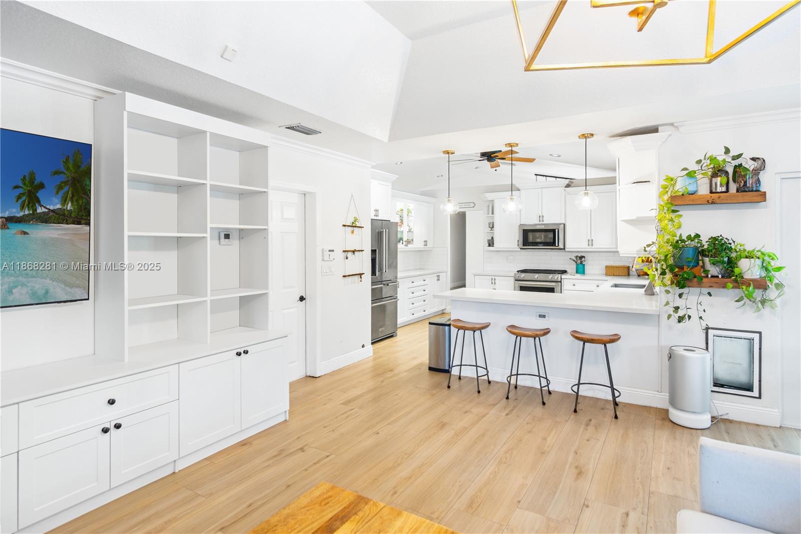 OLD CUTLER GARDENS - Residential Lease