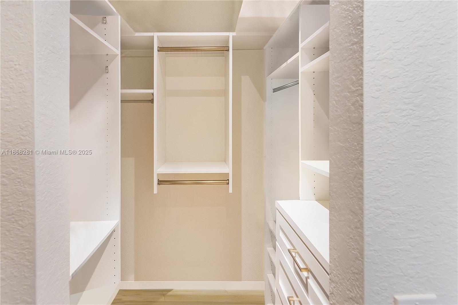 OLD CUTLER GARDENS - Residential Lease