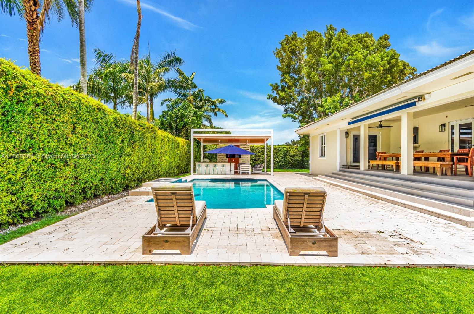 OLD CUTLER GARDENS - Residential Lease