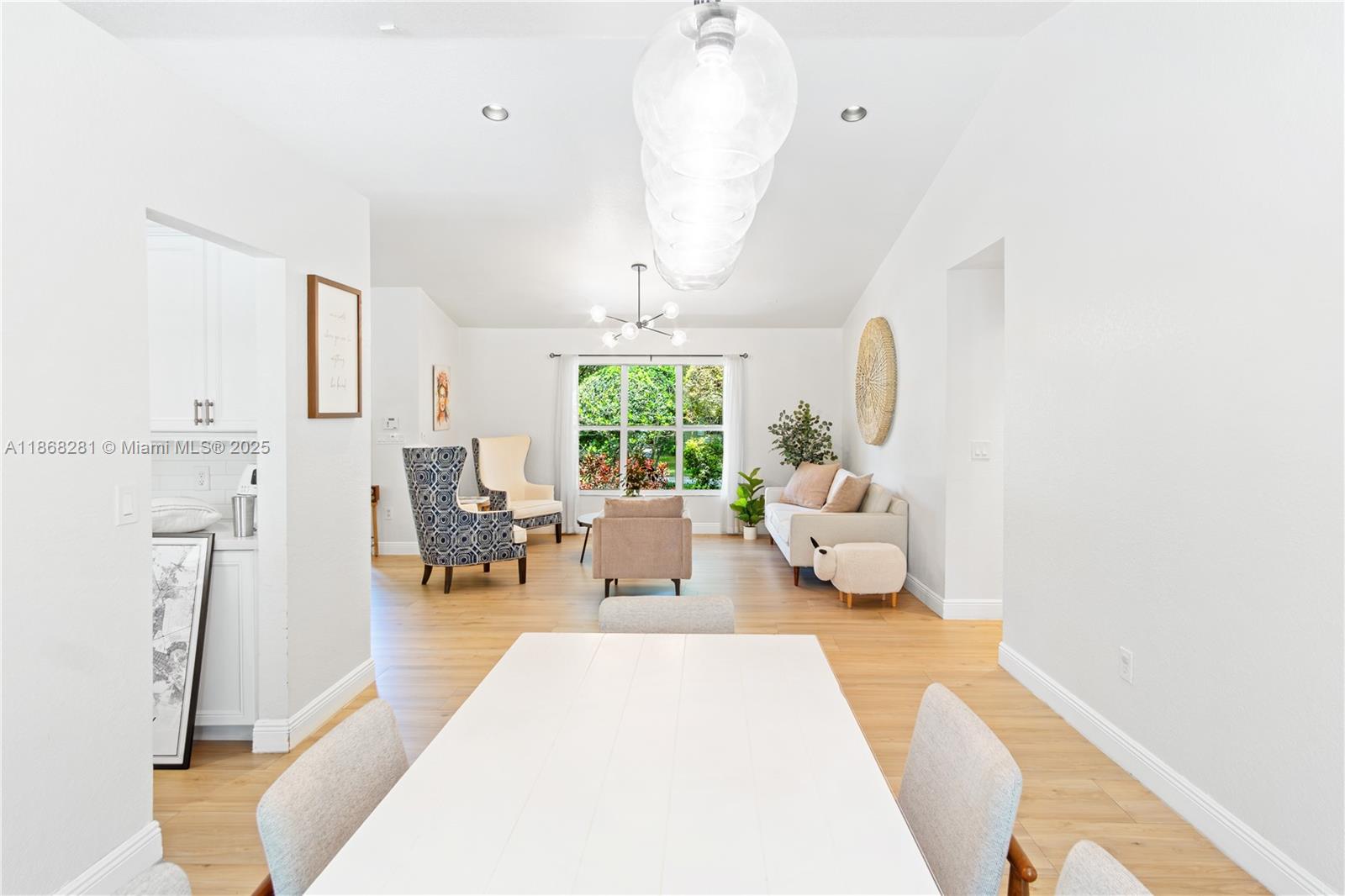 OLD CUTLER GARDENS - Residential Lease