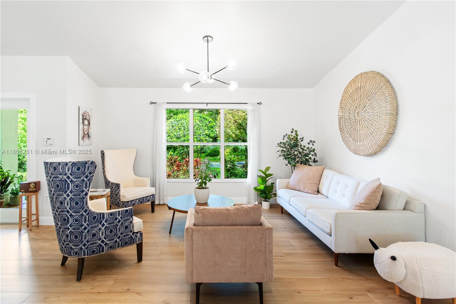 OLD CUTLER GARDENS - Residential Lease