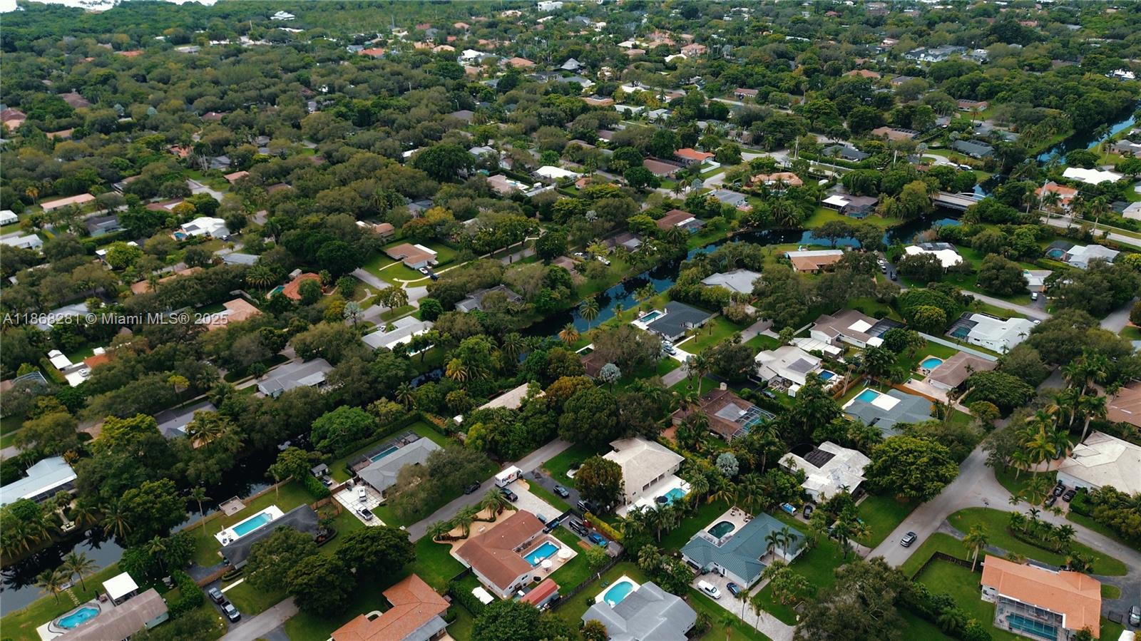 OLD CUTLER GARDENS - Residential Lease