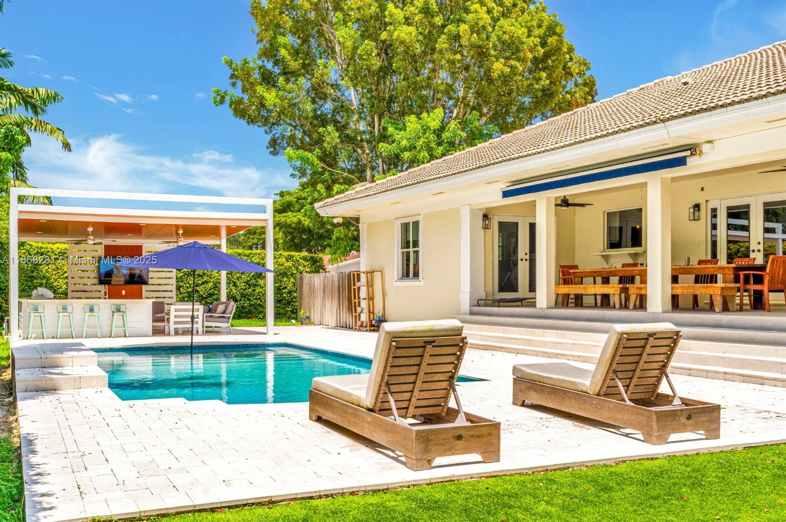 OLD CUTLER GARDENS - Residential Lease