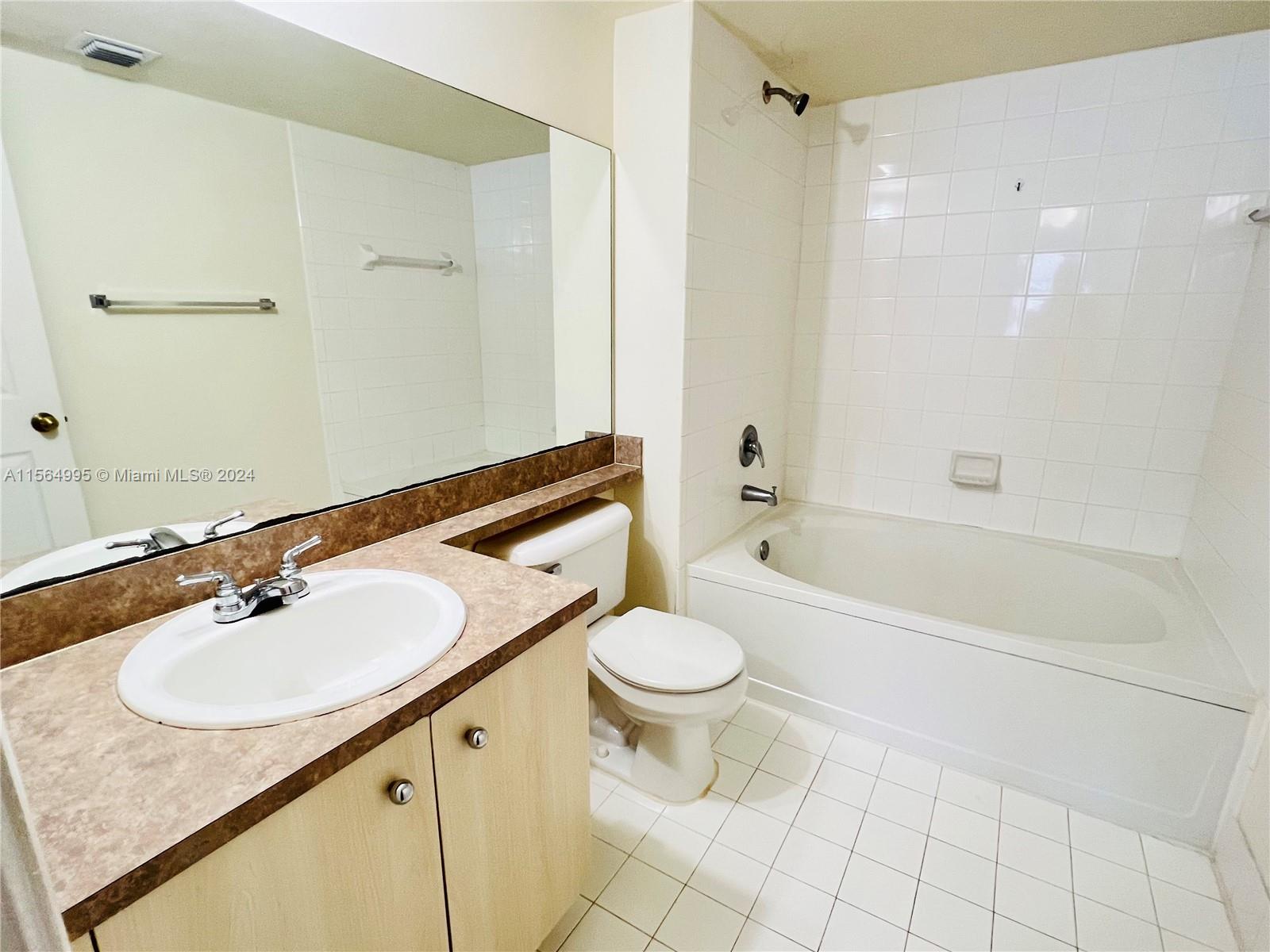 DEVONAIRE CONDO AT PEMBRO - Residential Lease