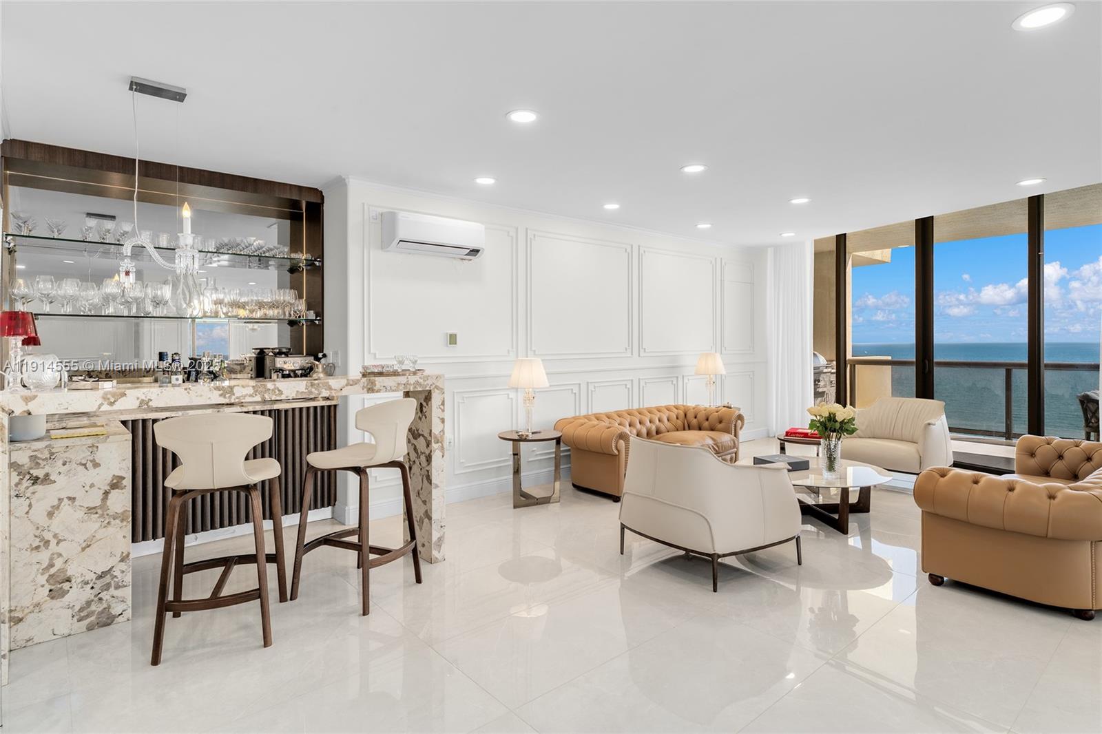 16275 Collins Ave UPH1