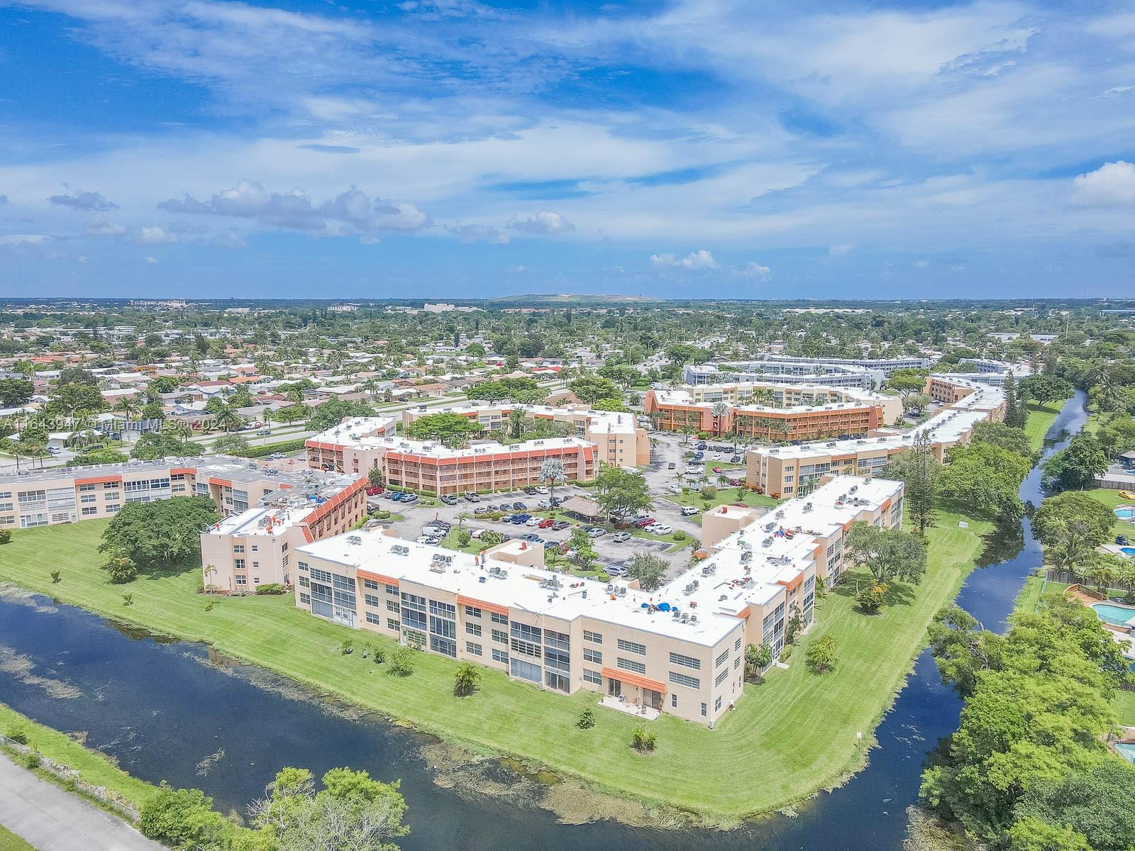 Property for Sale at 6870 Royal Palm Blvd 306M, Margate, Broward County, Florida - Bedrooms: 1 
Bathrooms: 2  - $110,000