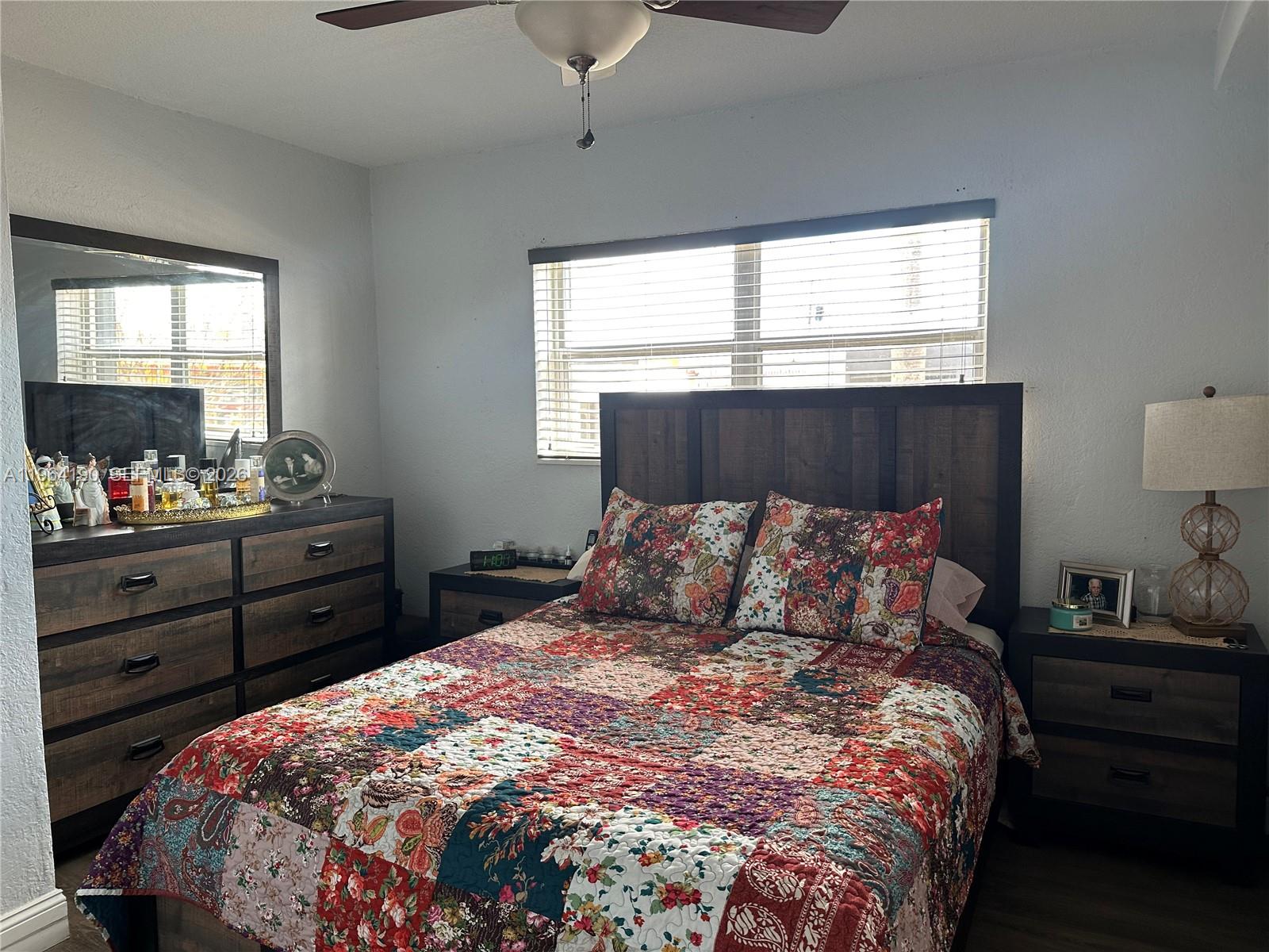 INGLESIDE PARK - Residential