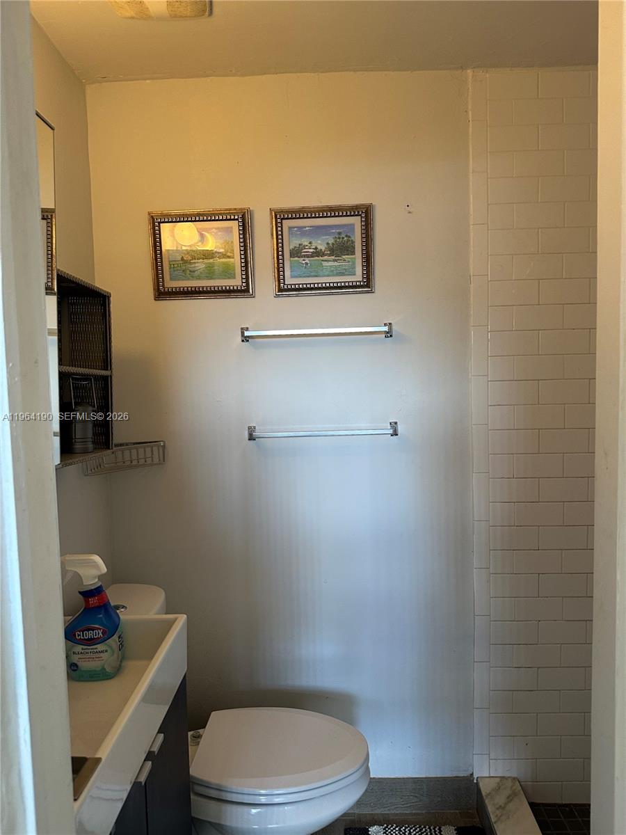 INGLESIDE PARK - Residential