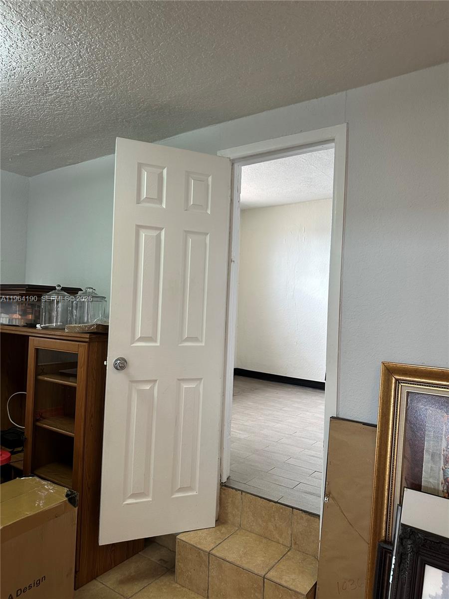 INGLESIDE PARK - Residential