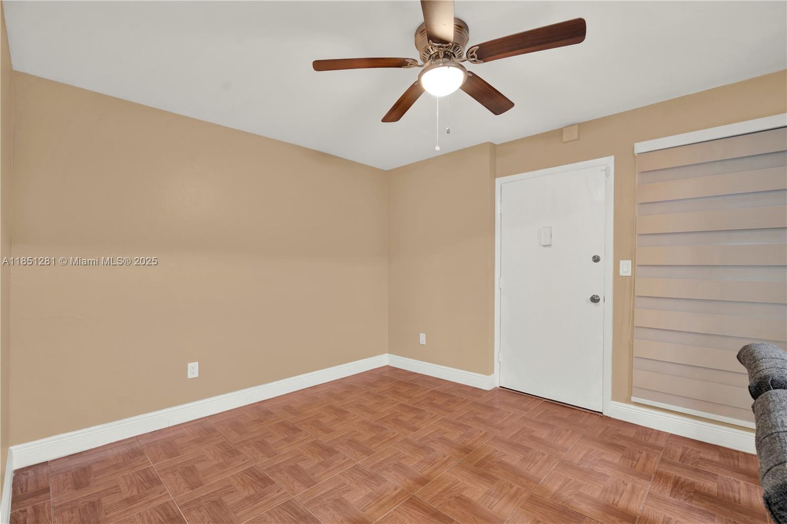 GOLDEN HOUSE CONDO - Residential