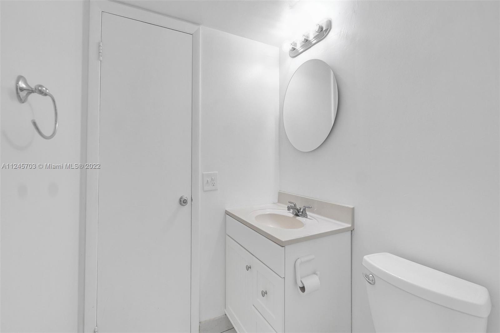 LINCOLN WEST TOWERS CONDO - Residential