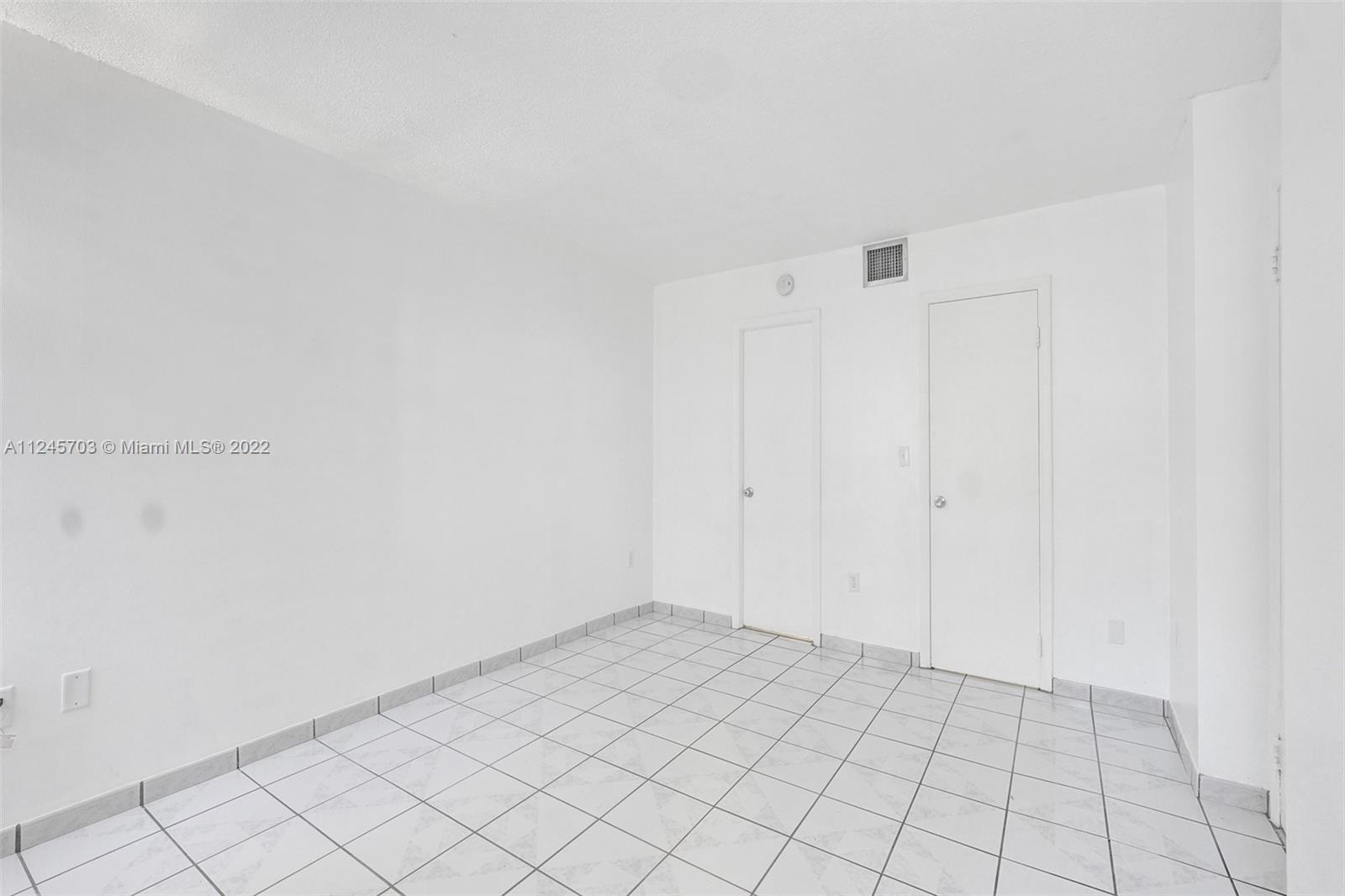 LINCOLN WEST TOWERS CONDO - Residential