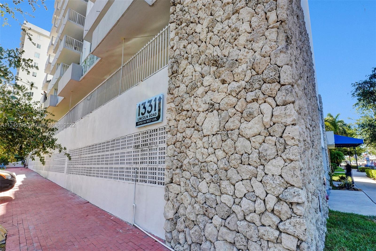 LINCOLN WEST TOWERS CONDO - Residential