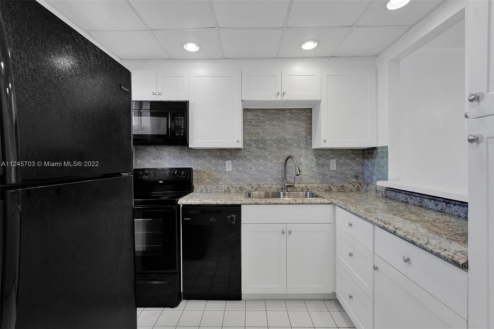 LINCOLN WEST TOWERS CONDO - Residential