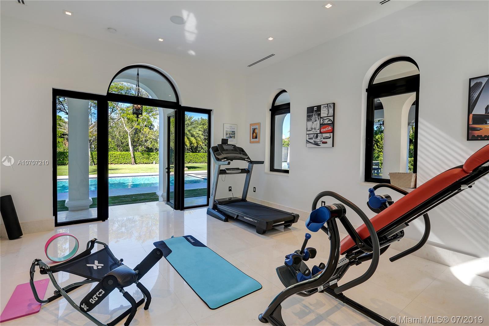 SOFIA ALEXIS ESTATES - Residential Lease