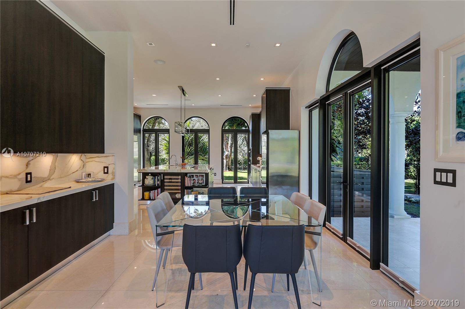 SOFIA ALEXIS ESTATES - Residential Lease