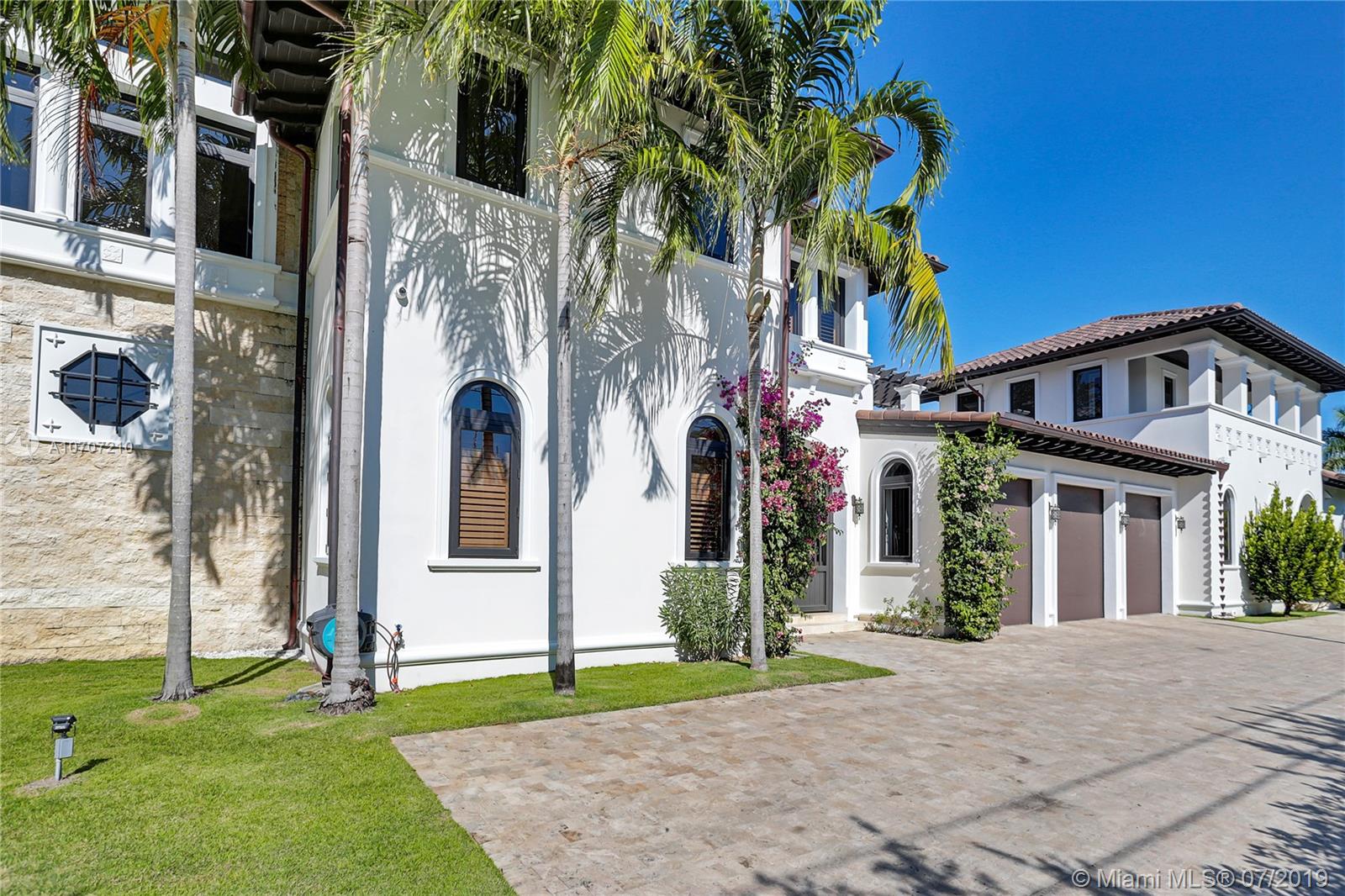 SOFIA ALEXIS ESTATES - Residential Lease