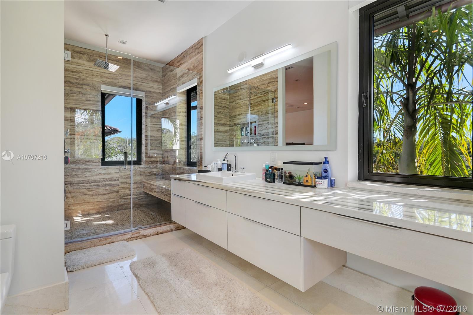 SOFIA ALEXIS ESTATES - Residential Lease