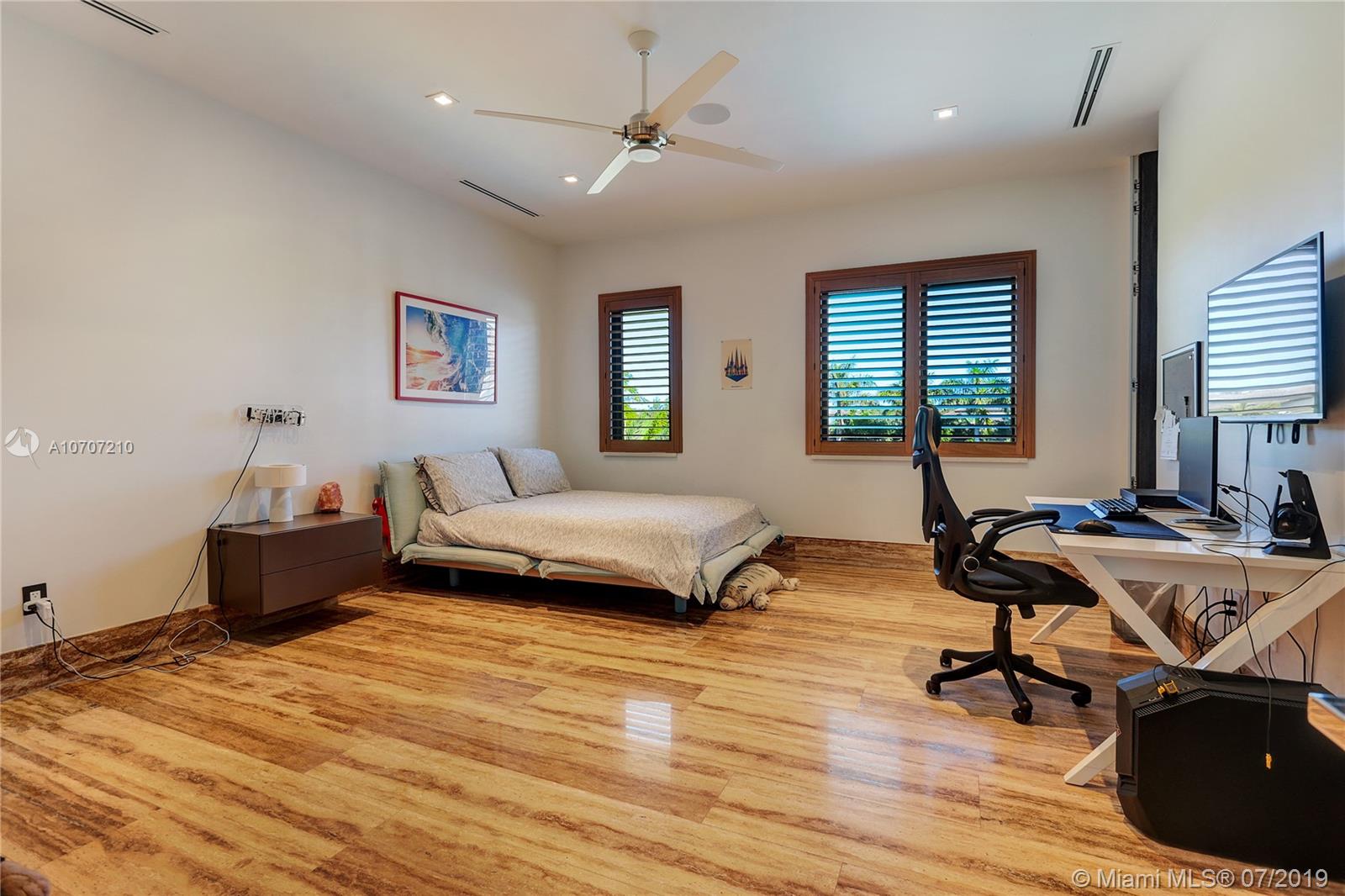 SOFIA ALEXIS ESTATES - Residential Lease