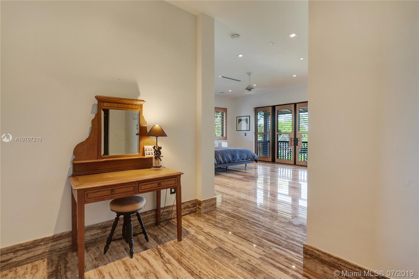 SOFIA ALEXIS ESTATES - Residential Lease