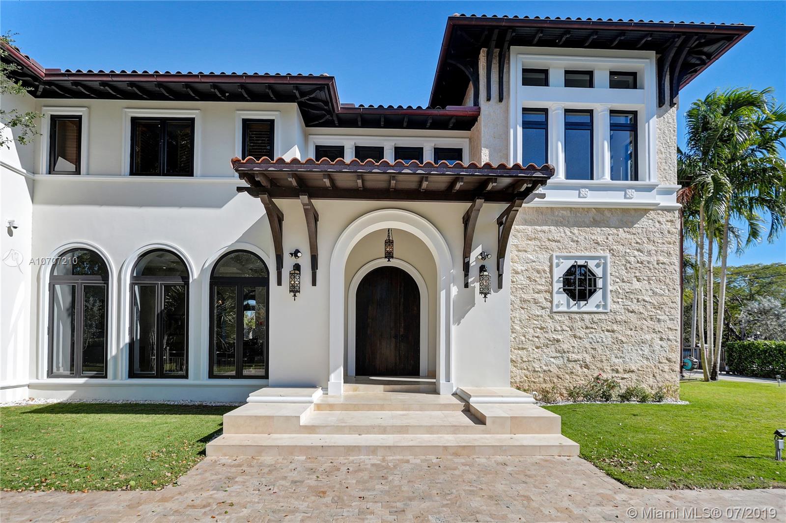 SOFIA ALEXIS ESTATES - Residential Lease