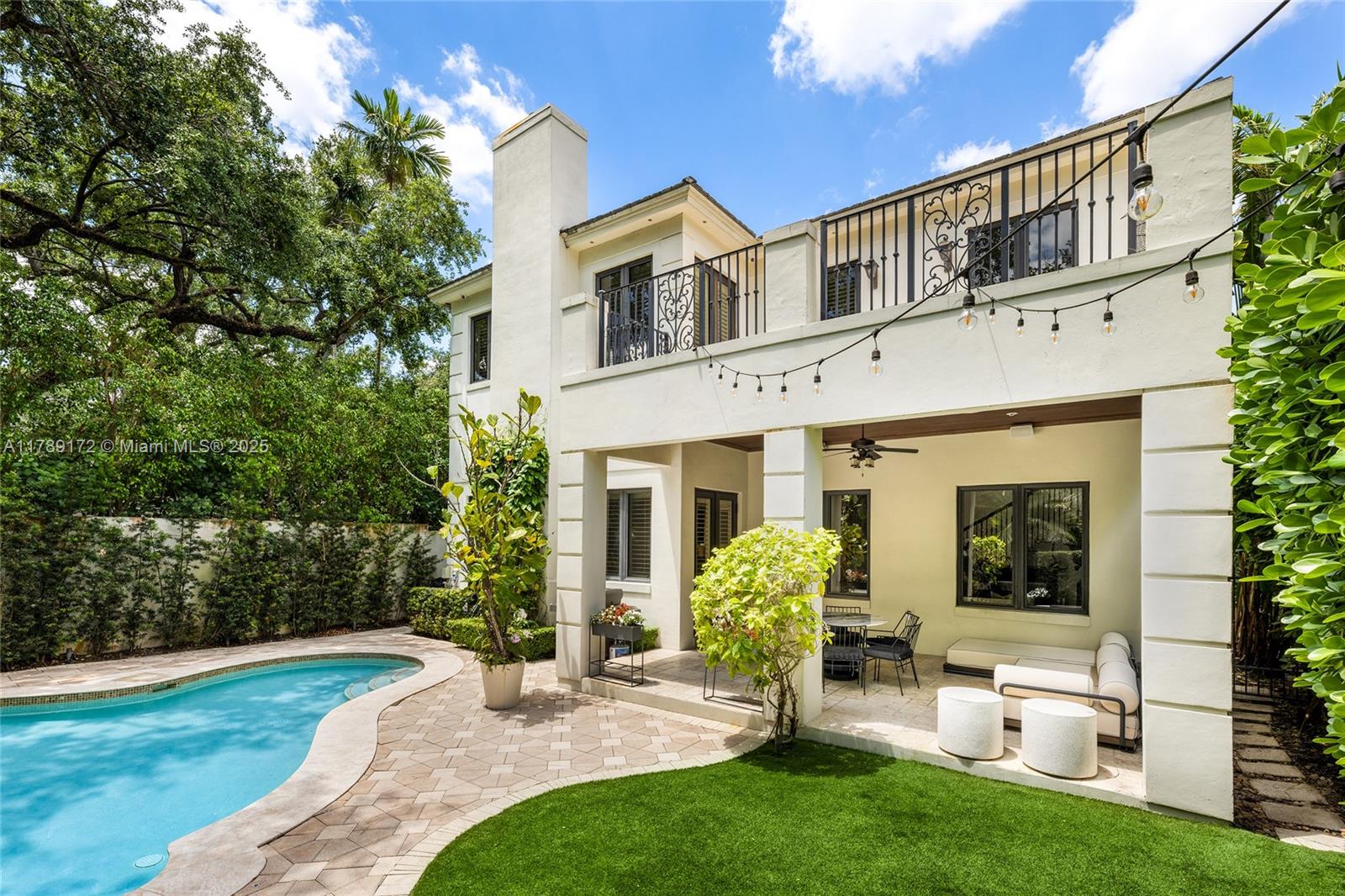 BRICKELL FLAGLER - Residential