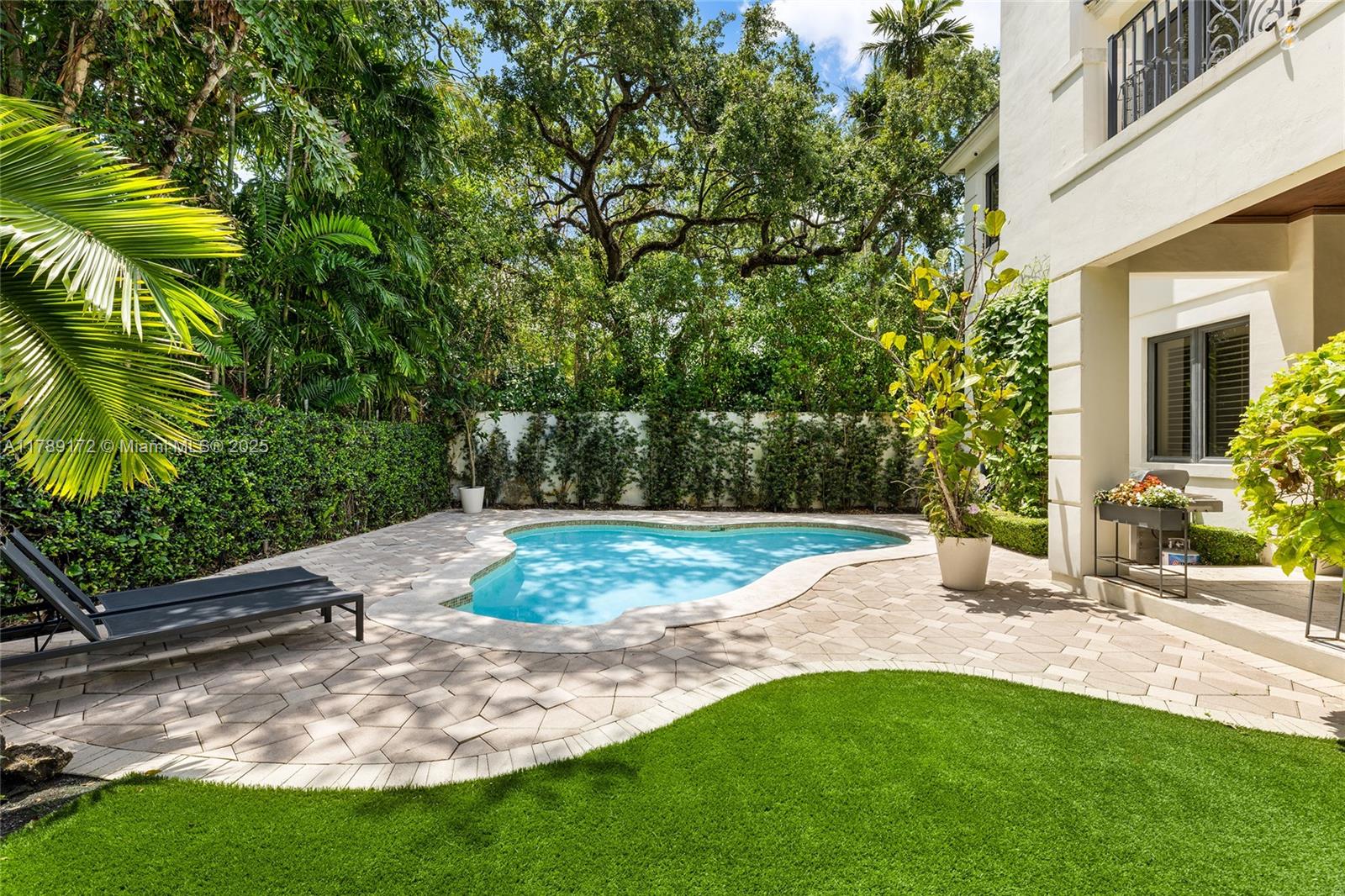 BRICKELL FLAGLER - Residential