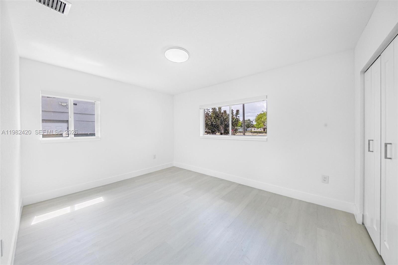 CAROL CITY CORR PL OF - Residential