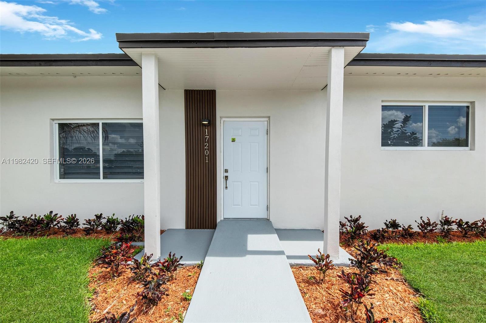 CAROL CITY CORR PL OF - Residential