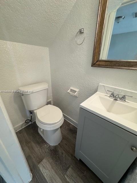952 NW 24th Ave