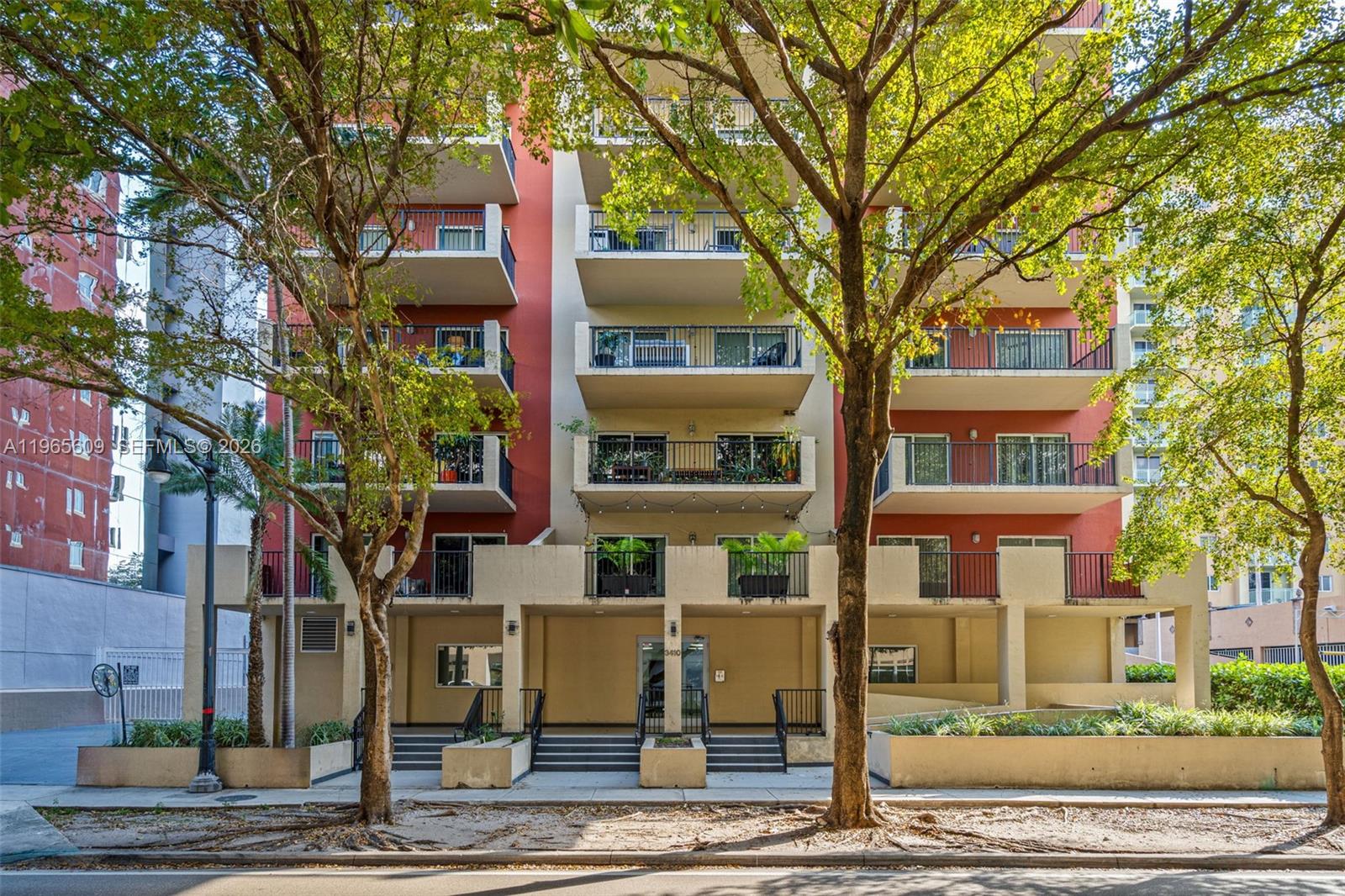 EMERALD PLAZA ON CORAL WAY - Residential