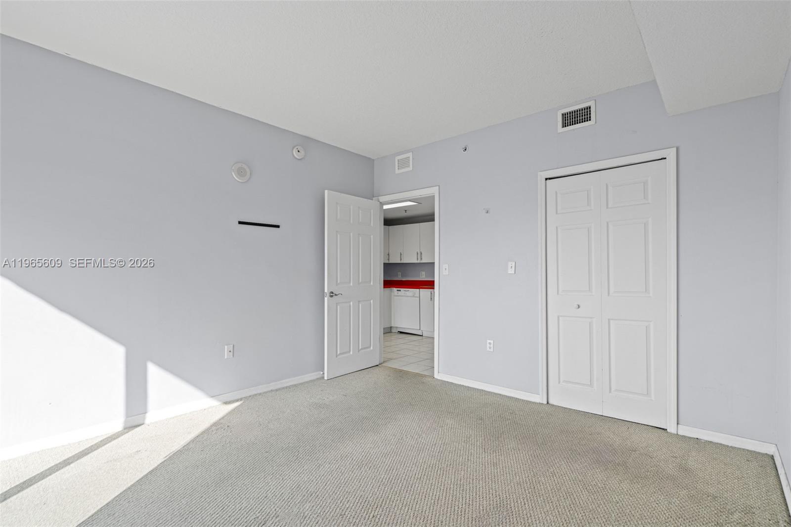 EMERALD PLAZA ON CORAL WAY - Residential