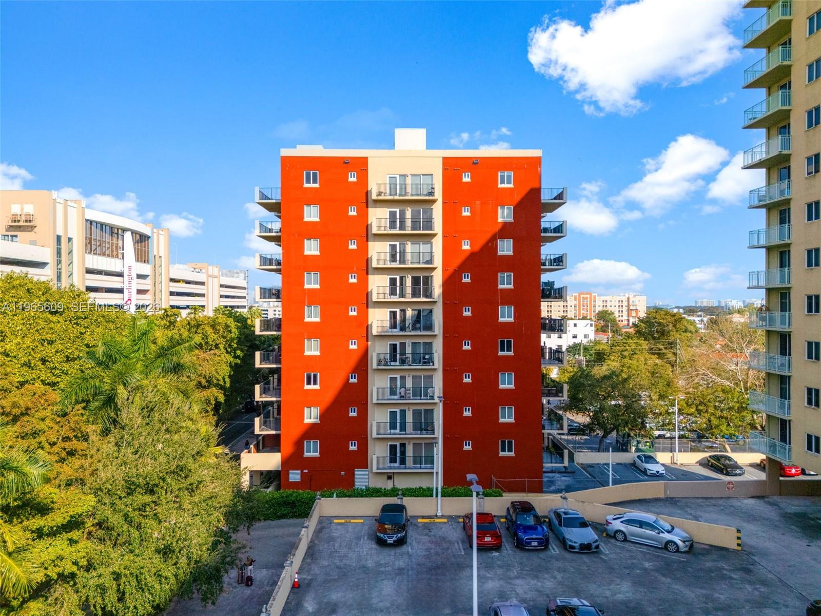 EMERALD PLAZA ON CORAL WAY - Residential