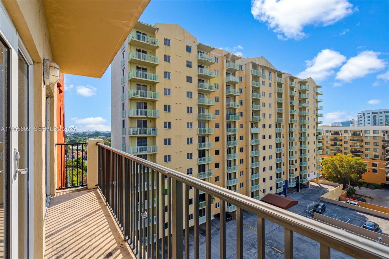 EMERALD PLAZA ON CORAL WAY - Residential