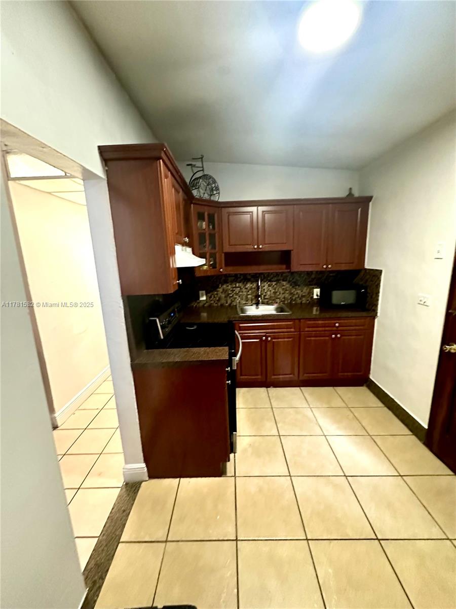 2030 NW 167th St