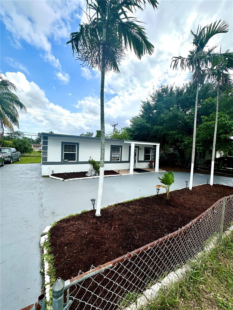 Property for Sale at 2030 Nw 167th St, Miami Gardens, Broward County, Florida - Bedrooms: 3 
Bathrooms: 1  - $419,900