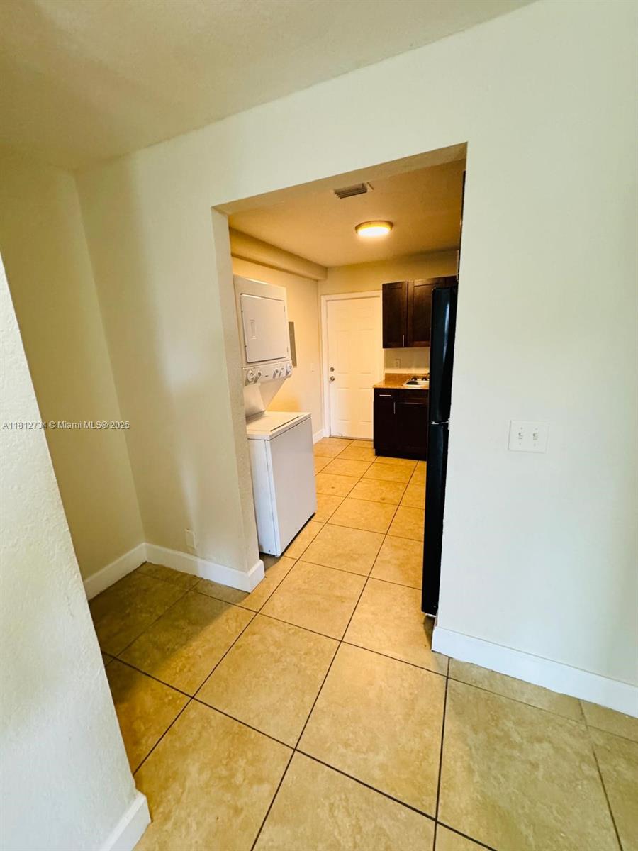 ACREHOME PARK - Residential Lease