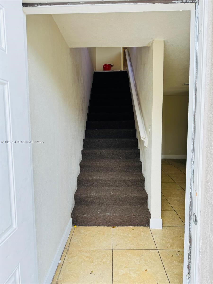 ACREHOME PARK - Residential Lease
