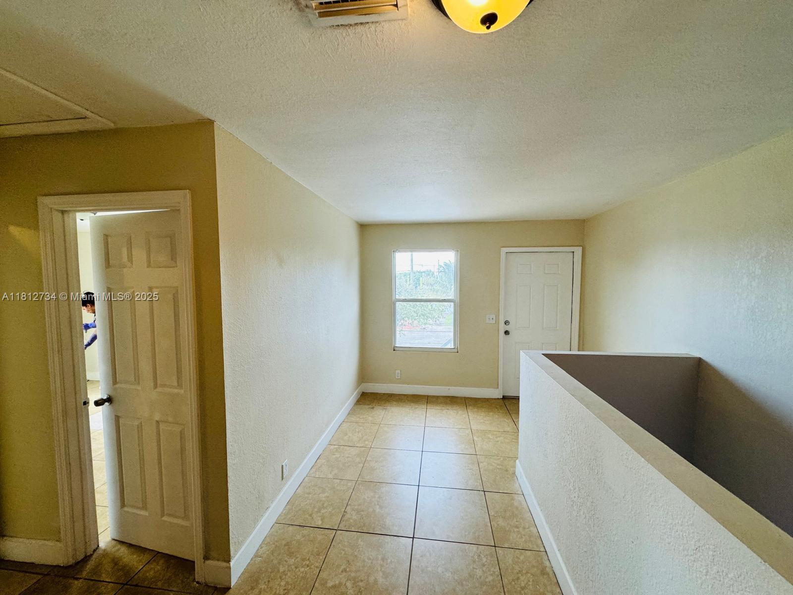 ACREHOME PARK - Residential Lease