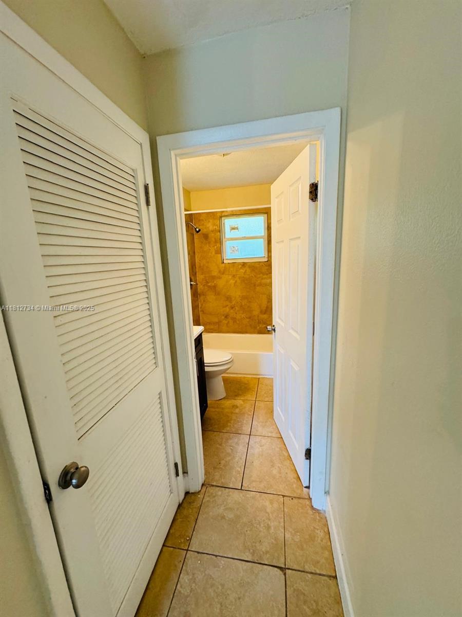 ACREHOME PARK - Residential Lease