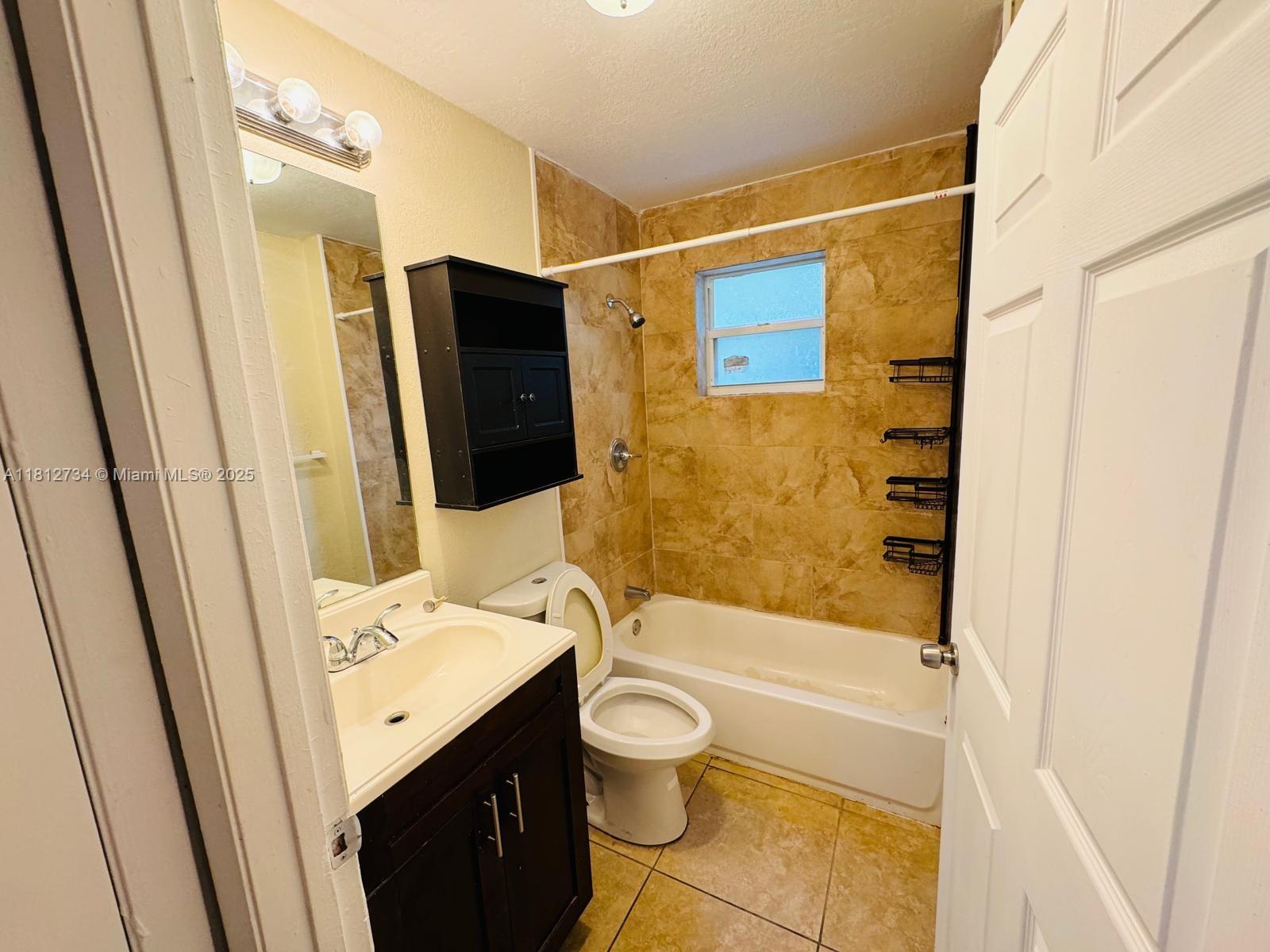 ACREHOME PARK - Residential Lease