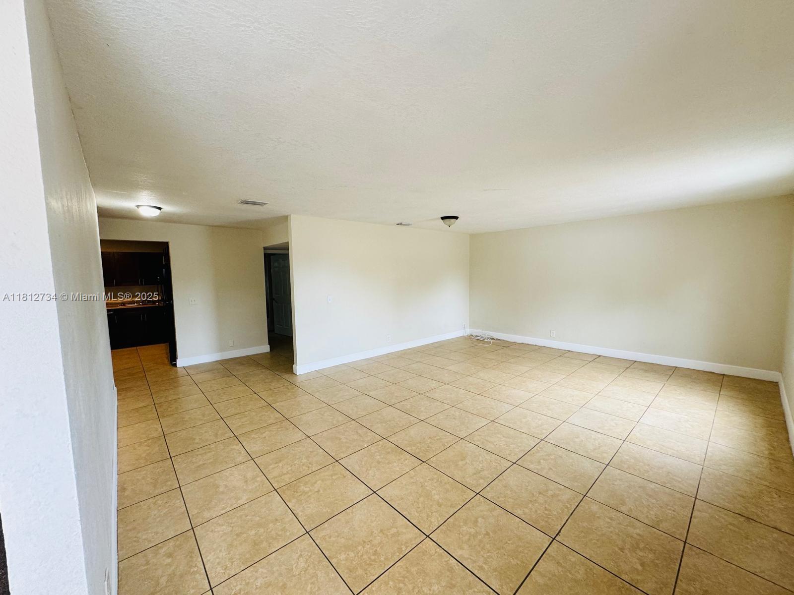 ACREHOME PARK - Residential Lease