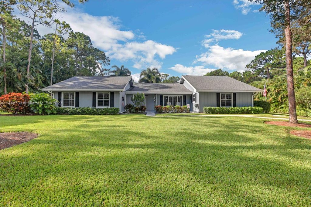 Photo of 10576 Sandy Run, Jupiter, FL 33478 (MLS # A11448780)