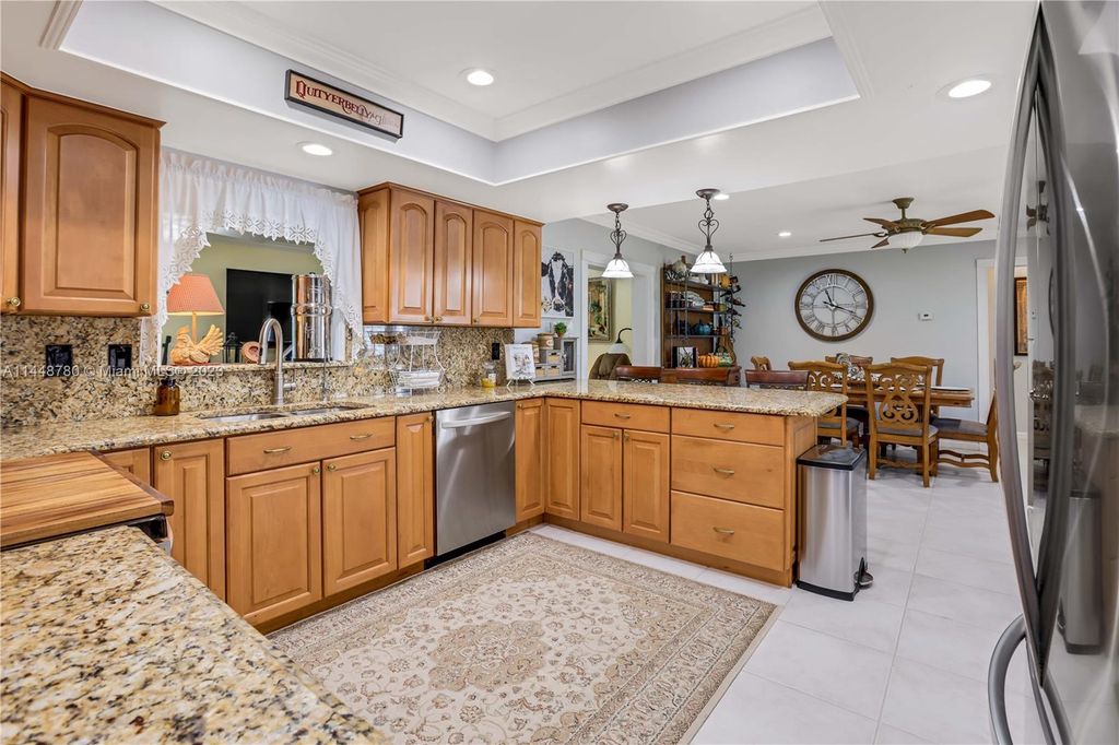 Photo of 10576 Sandy Run, Jupiter, FL 33478 (MLS # A11448780)