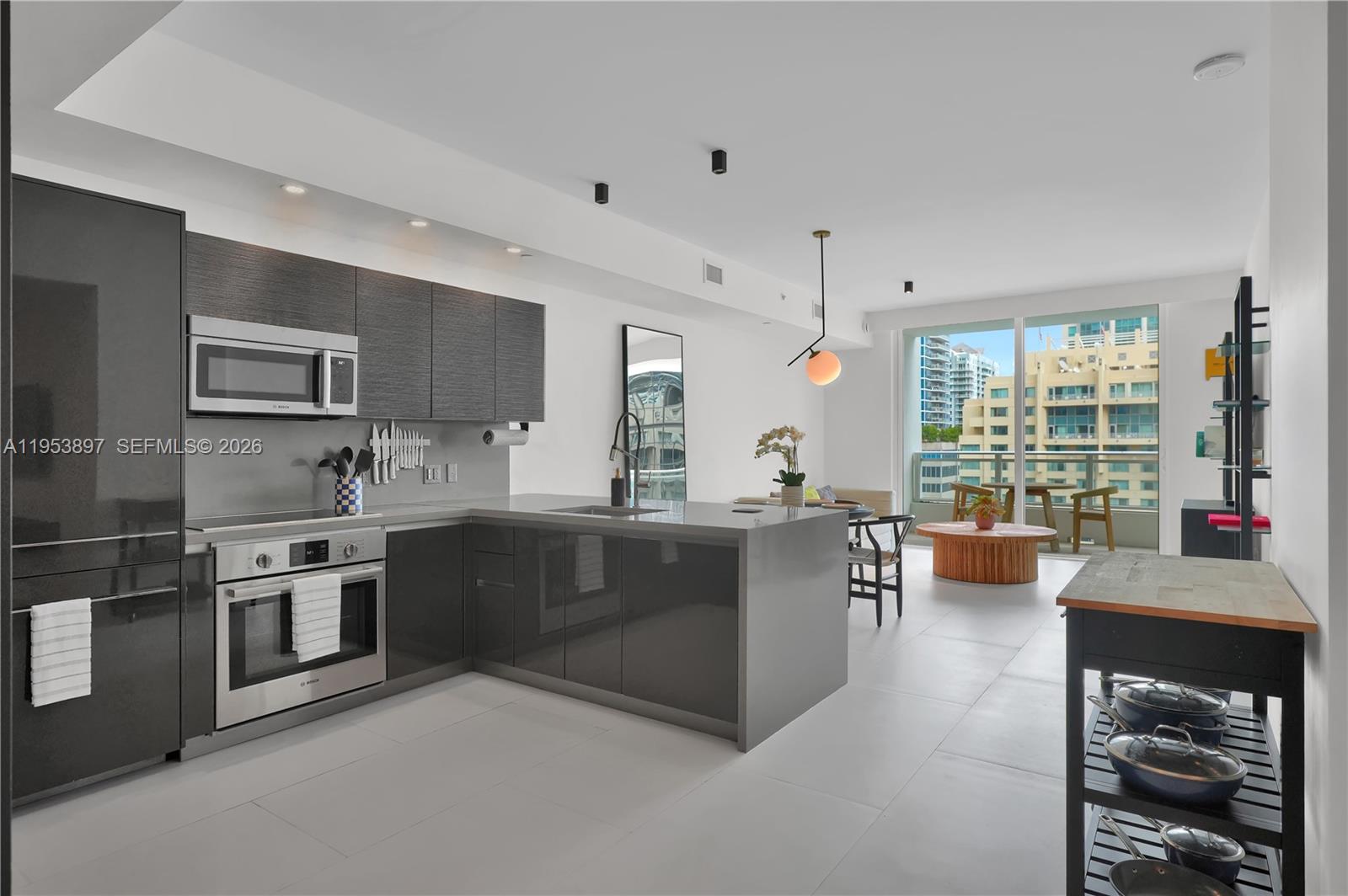 THE BONDO (1080 BRICKELL) - Residential