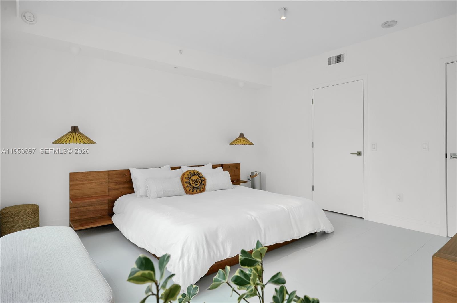 THE BONDO (1080 BRICKELL) - Residential