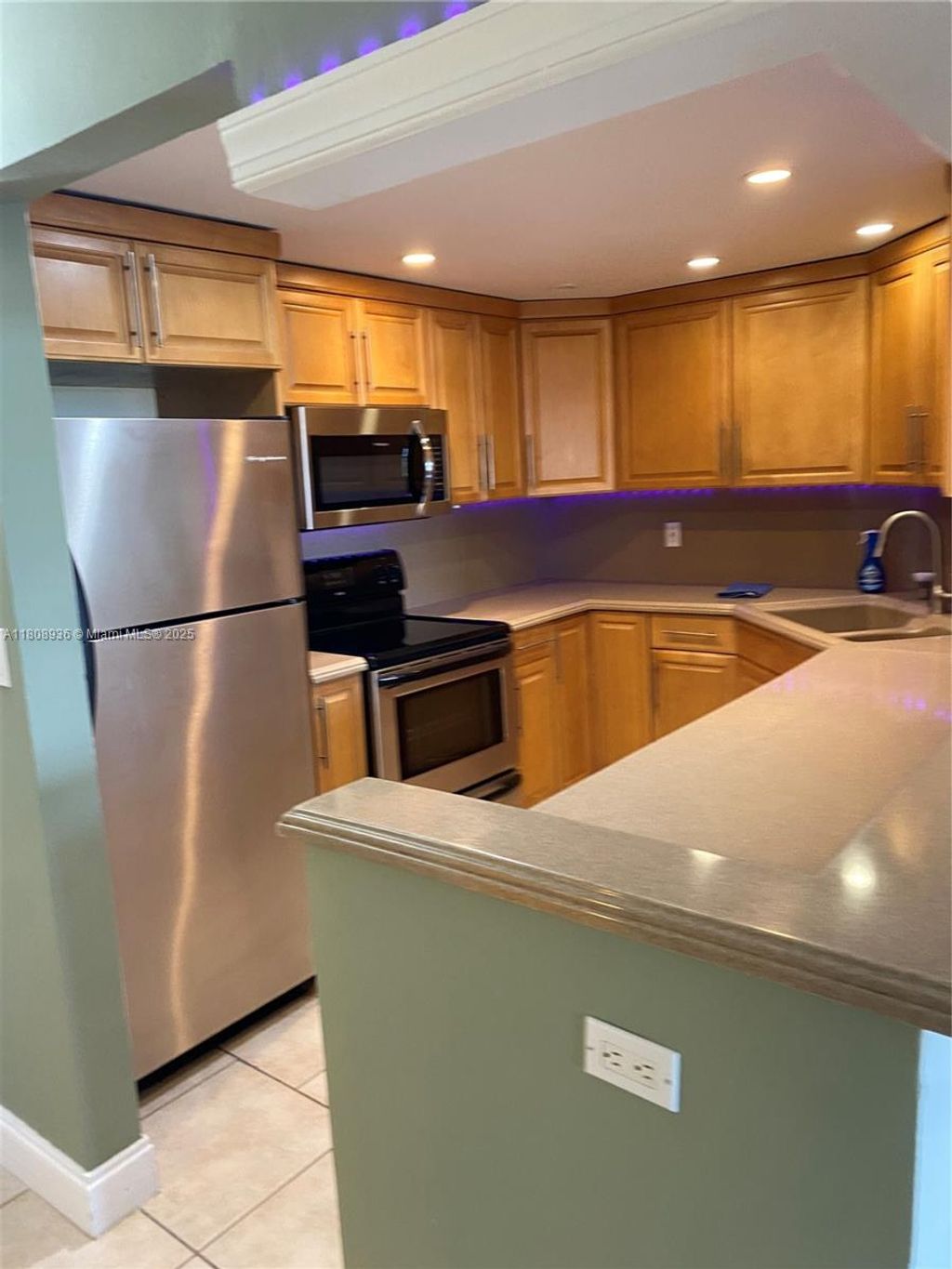 Photo of 1424 SE 15th St #45, Fort Lauderdale, FL 33316 (MLS # A11808936)