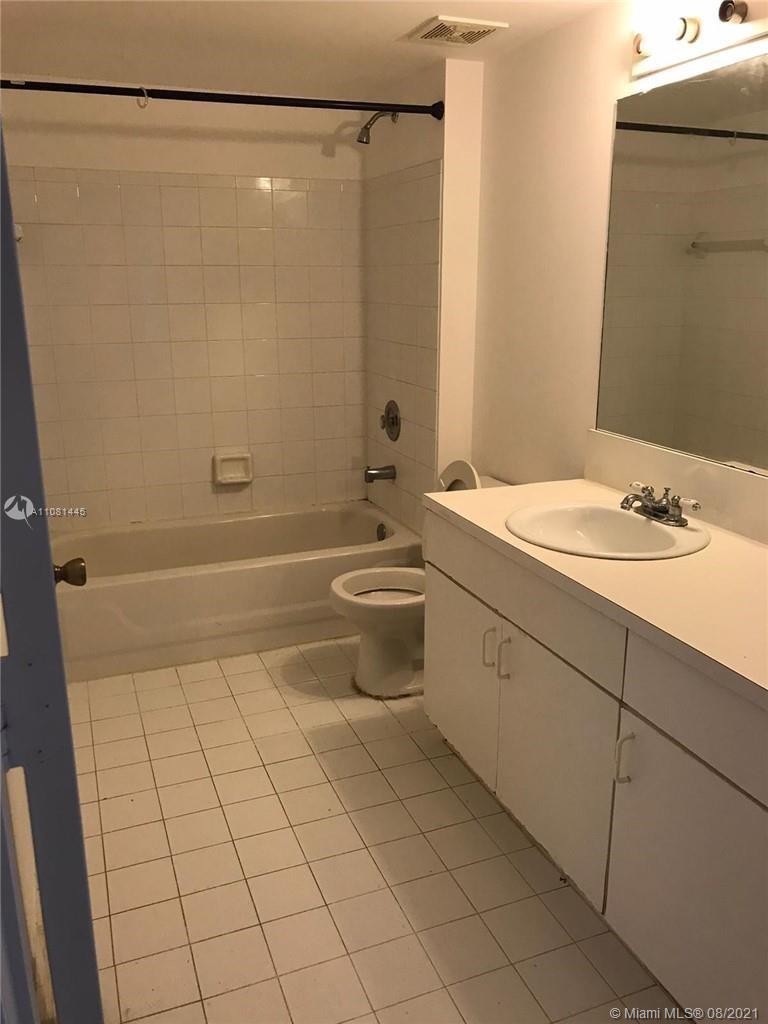 PINEHURST CLUB CONDO - Residential Lease